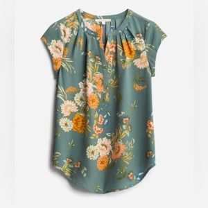 Fun 2 Fun Walden Split Neck blouse size XXL